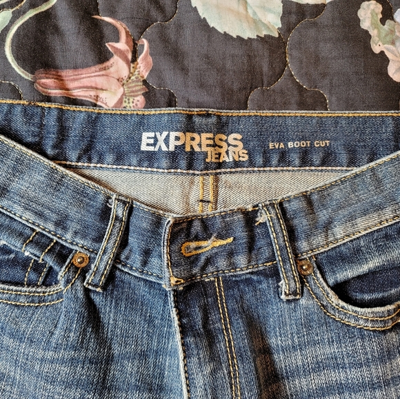 Express, Eva Boot cut Jeans Size 4r - Picture 5 of 7
